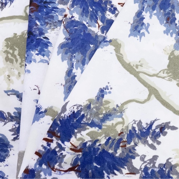 Queen Size Floral Bedsheet - Picture 5 of 5